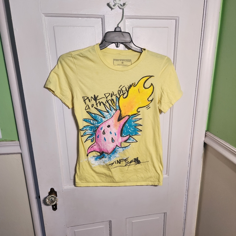 Men's Pink Dolphin Rare T-Shirt Size S
